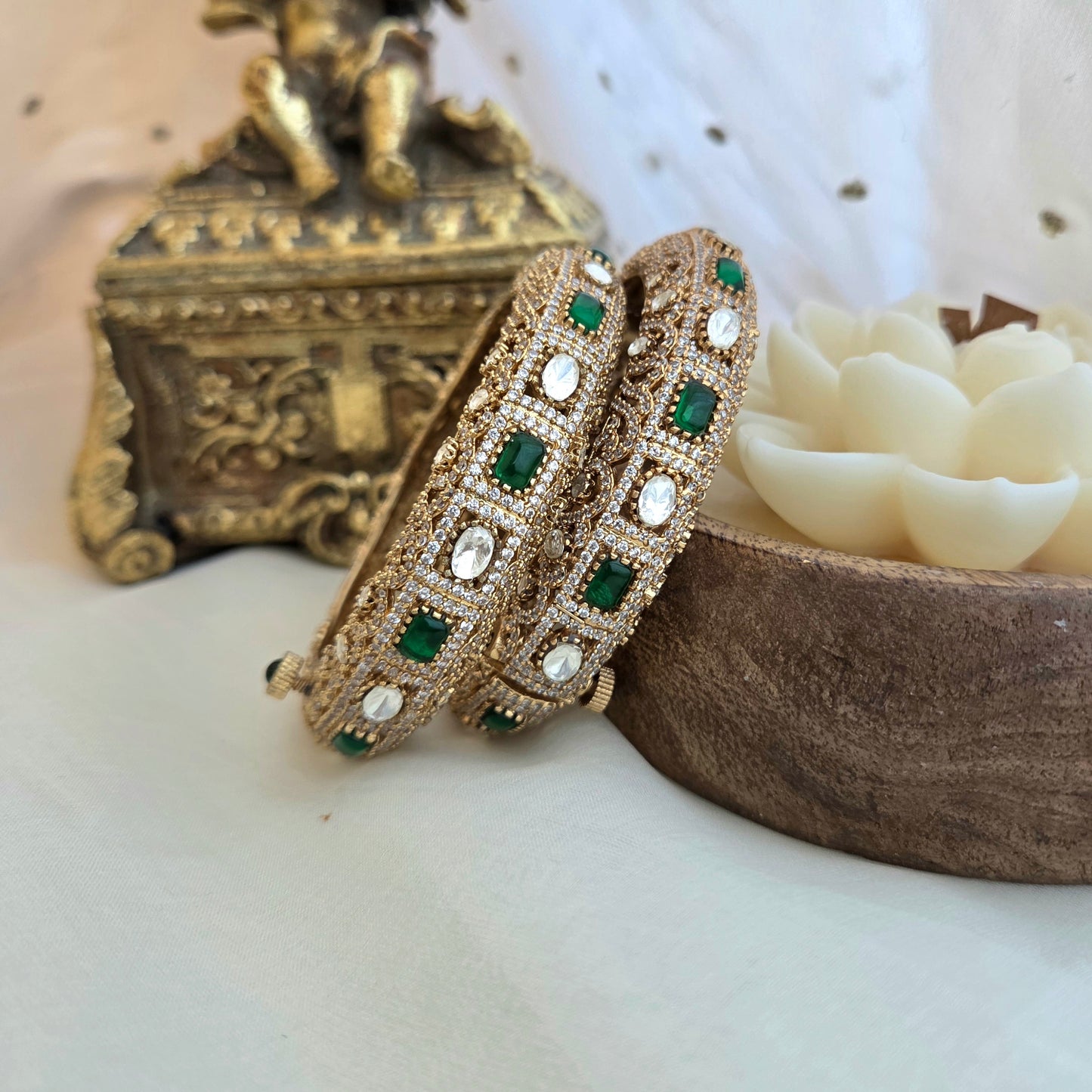 Emerald diamond openable kada ( one pair )