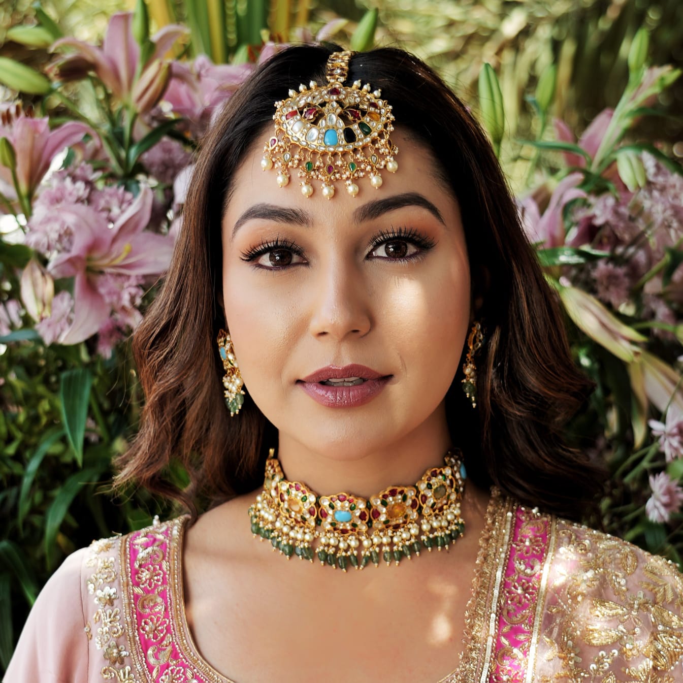 Navratna Tikka with Gold Foil Work