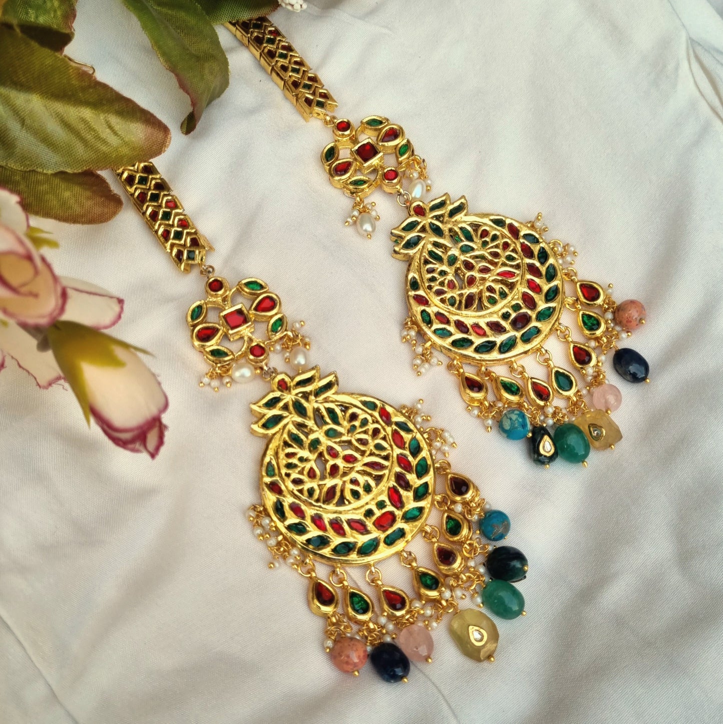 Emrald and ruby sahara earrings with Multicolored stones
