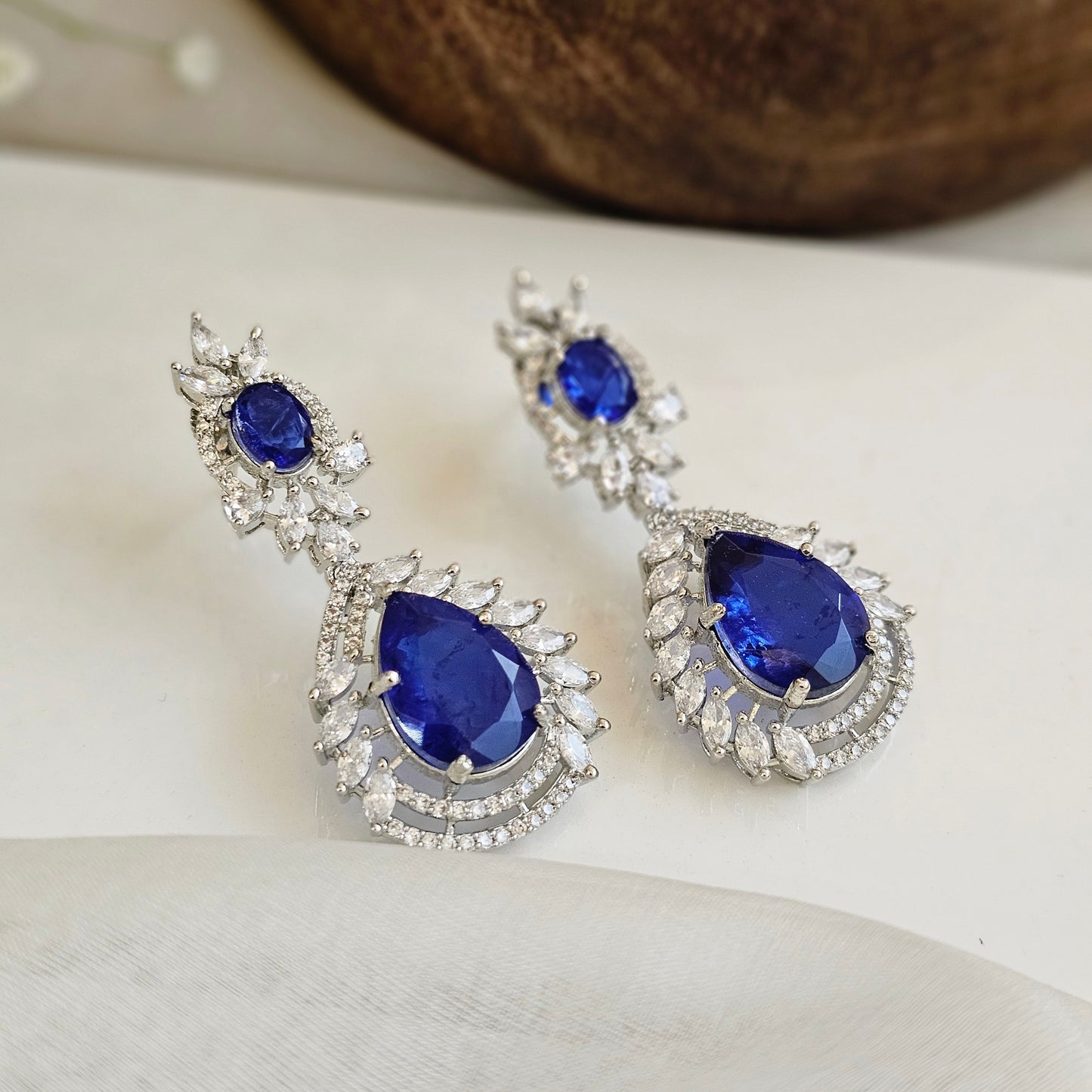 Ocean blue halo earings