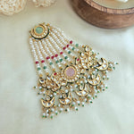Peacock kundan passa