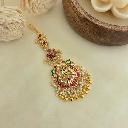 Jadau kundan tikka