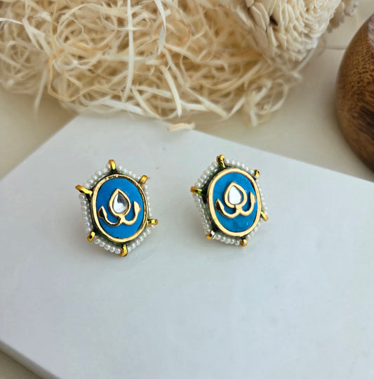 Kundan firoza studs