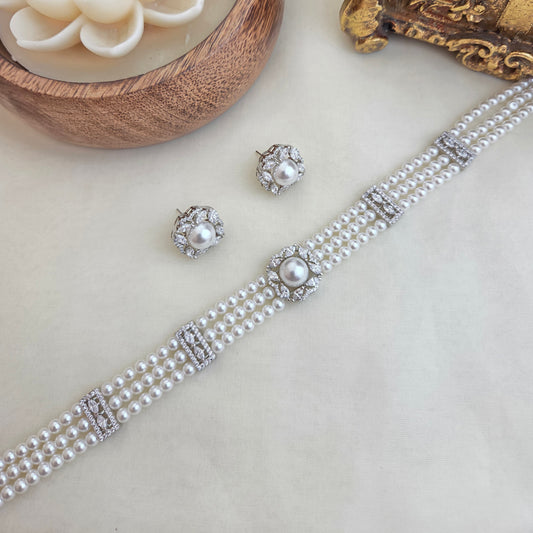 Diamond and pearls choker set