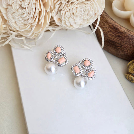 Diamond pearl drop earings