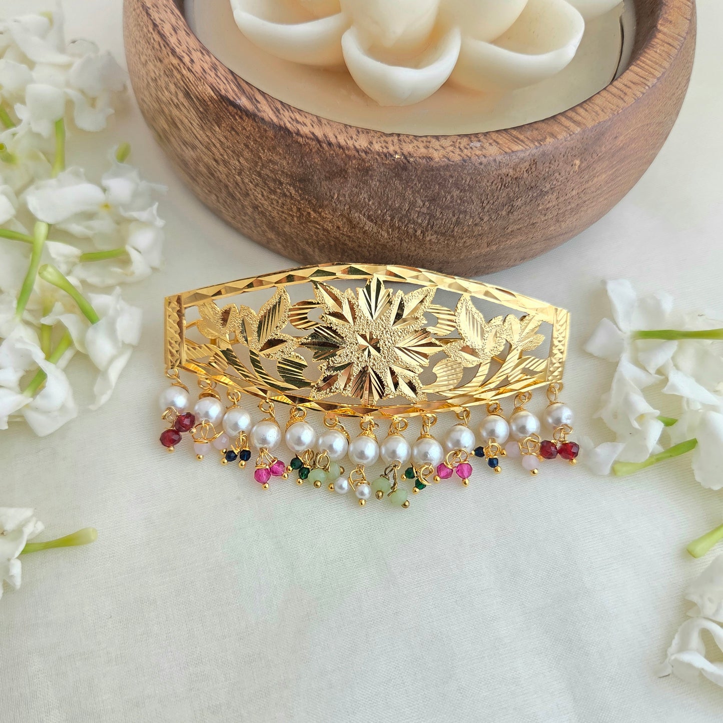 Navratna golden hairclip