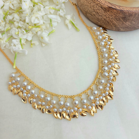 Traditional pipalpatti necklace