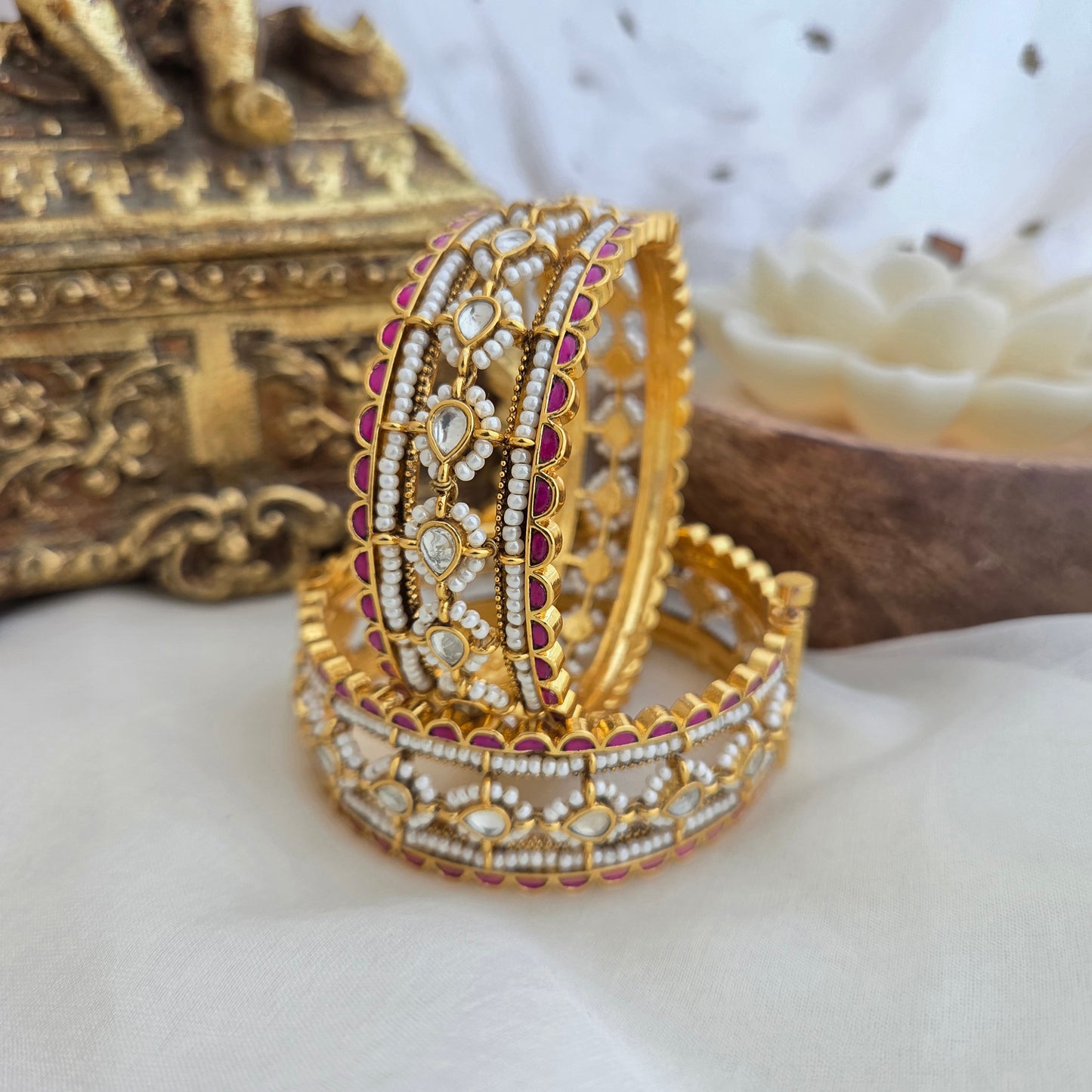 Rajwadi kundan openable kada ( one pair )