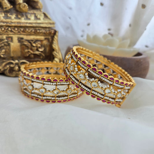 Rajwadi kundan openable kada ( one pair )