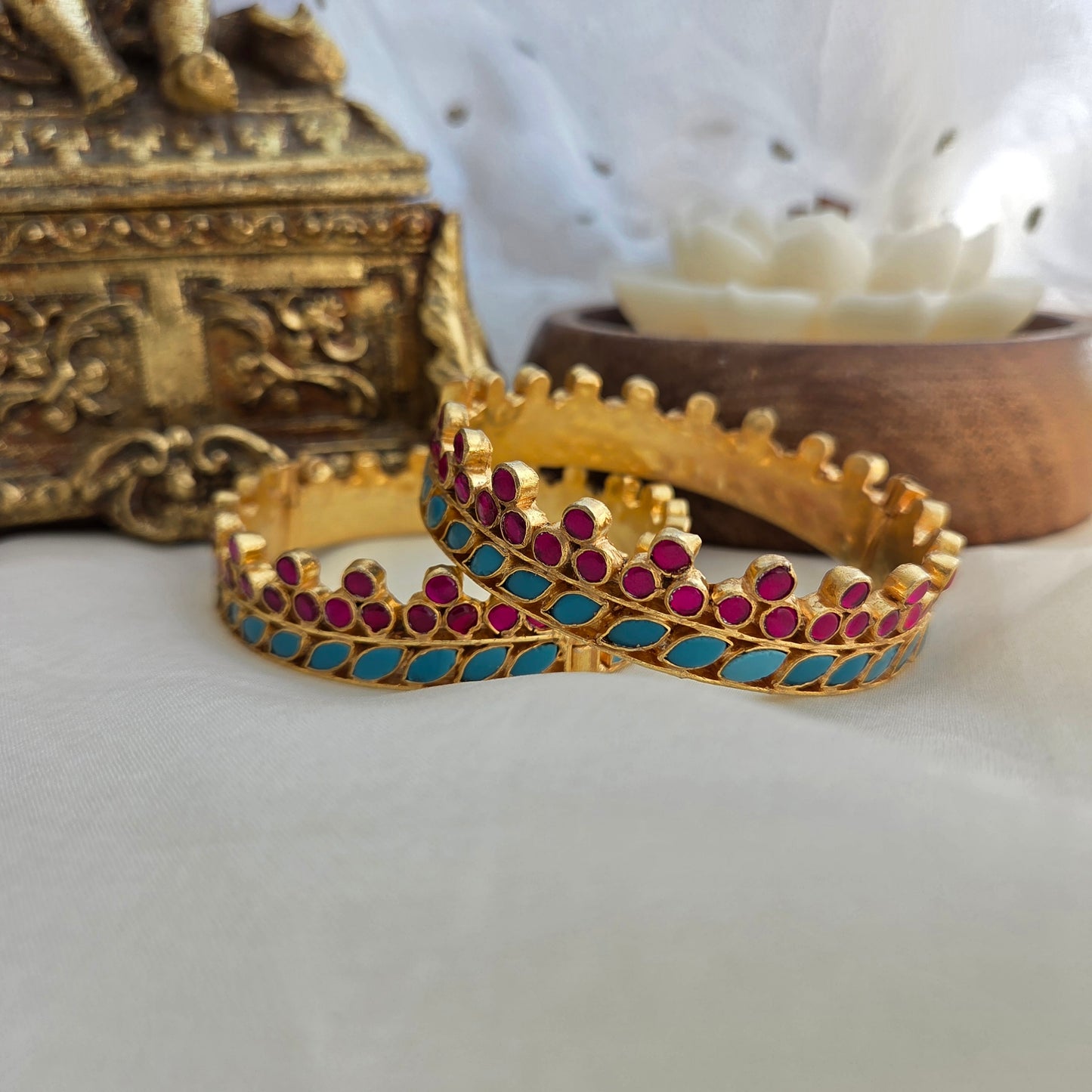 Firozi and pink openable kada ( one pair )