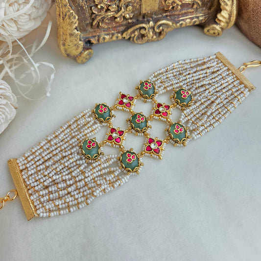 Kundan and pearl bracelet