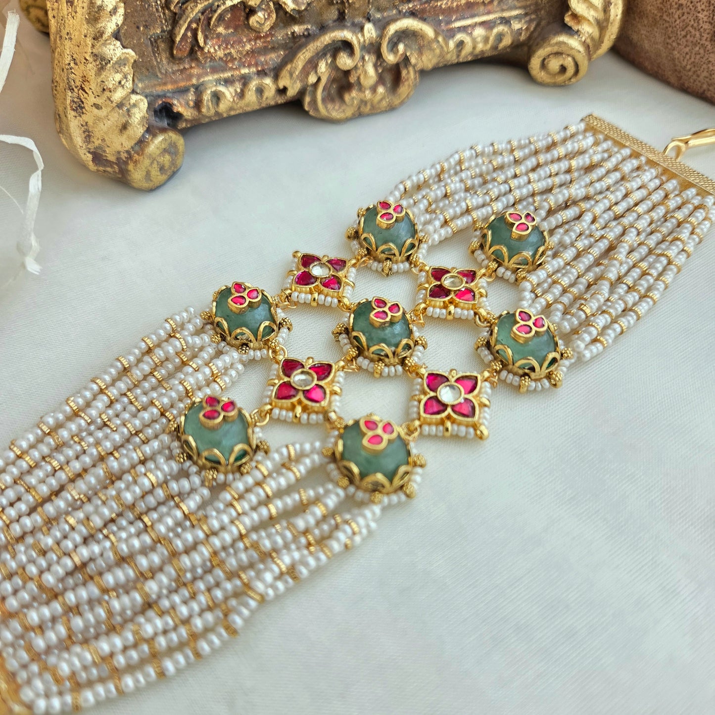 Kundan and pearl bracelet