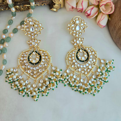Jadau kundan emrald chandbali