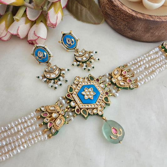 The royal firoza chokar set