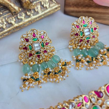 The shahnaz chokar set
