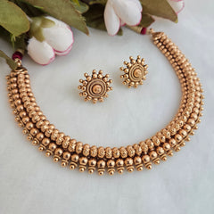 Traditional antique gold necklace set