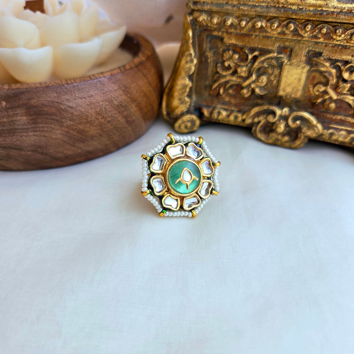 Flourite floral kundan ring