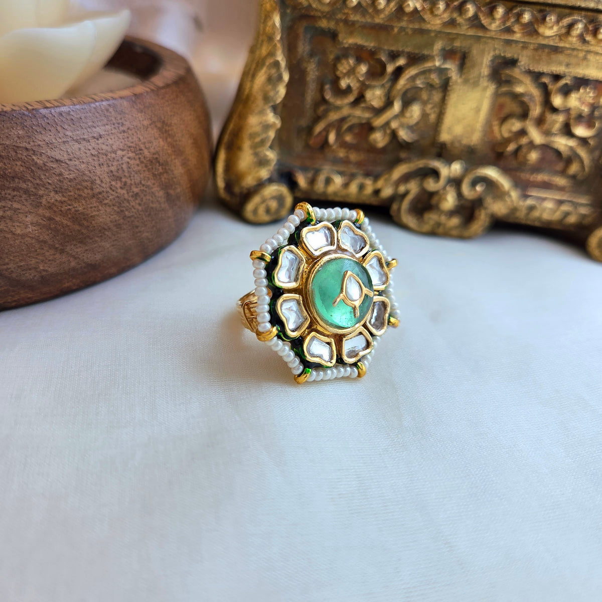 Flourite floral kundan ring