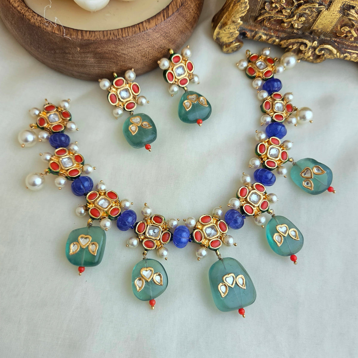 The maharani pastel heritage set