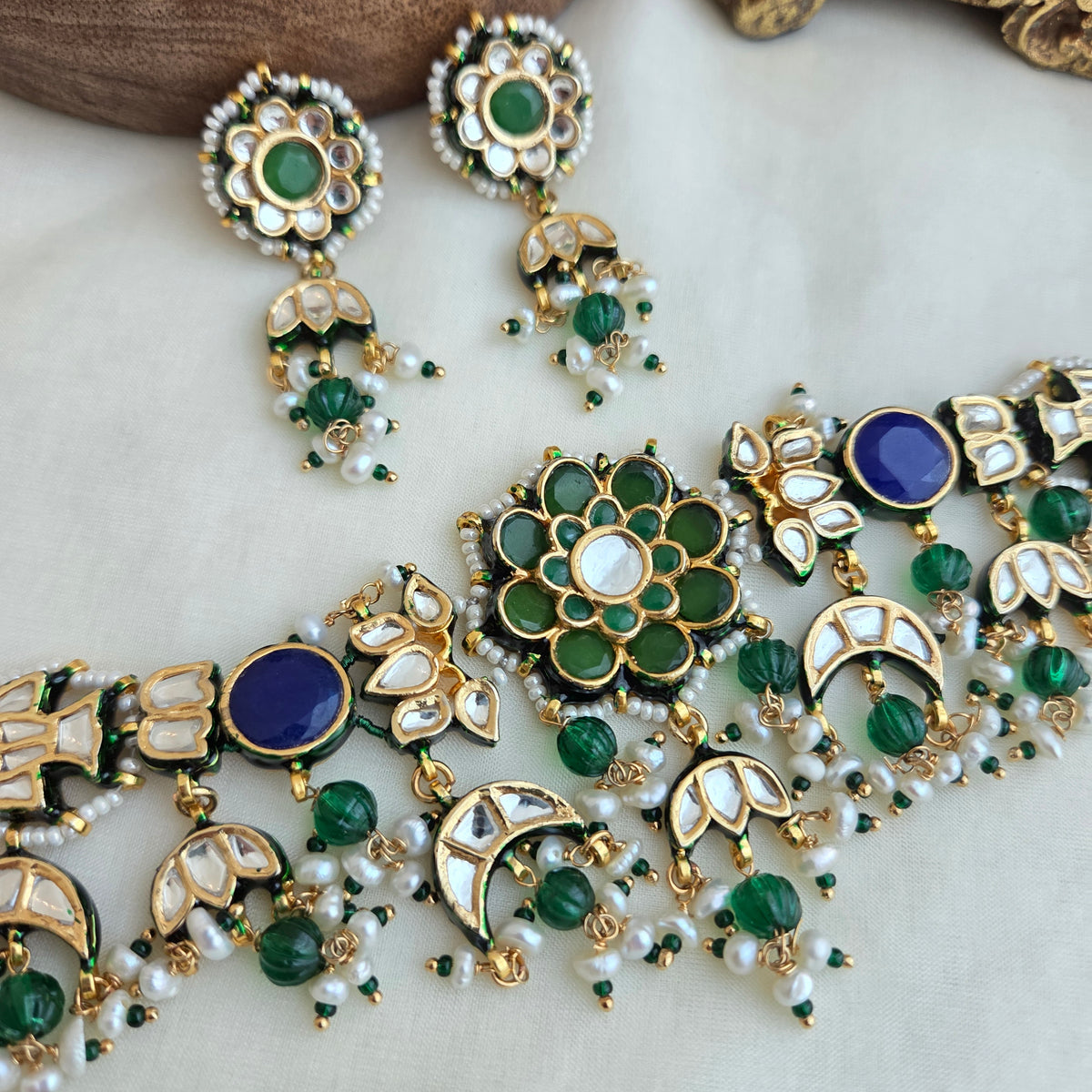 Emrald floral chokhar set