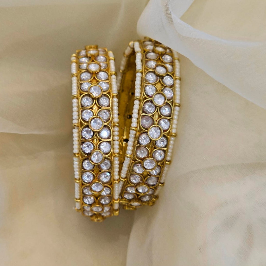 Pachi kundan bangles ( 2.4 )