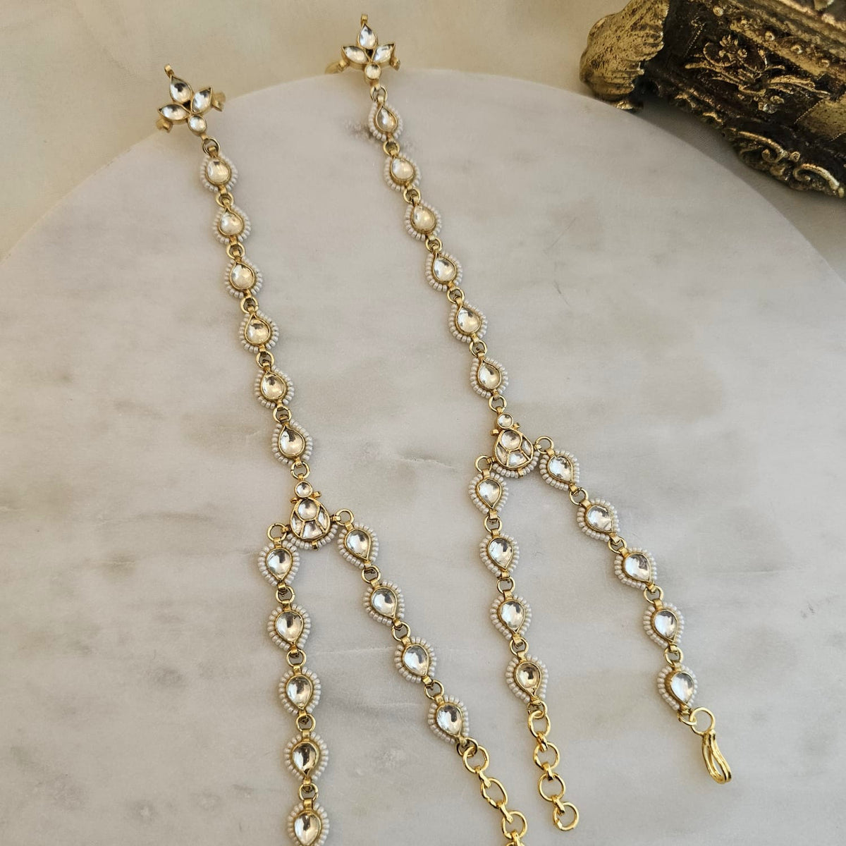 Kundan hathphool