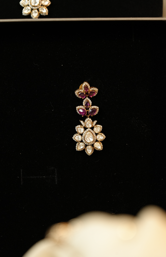 Antique Gold Polki Choker Necklace Set with Tikka