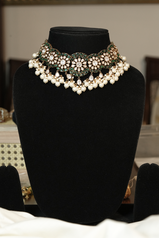 Antique Polki Chokhar Necklace Set with Matching Earrings