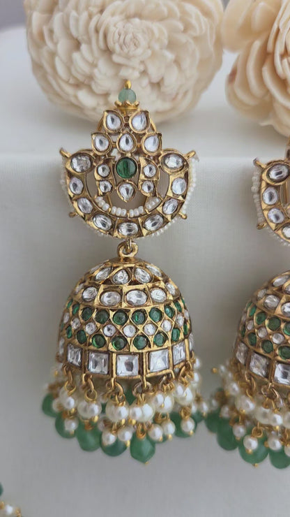 Kundan emrald jadau jhumka