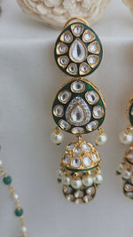 Meenakari kundan jhumka